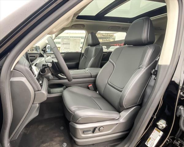 new 2025 INFINITI QX80 car, priced at $86,545