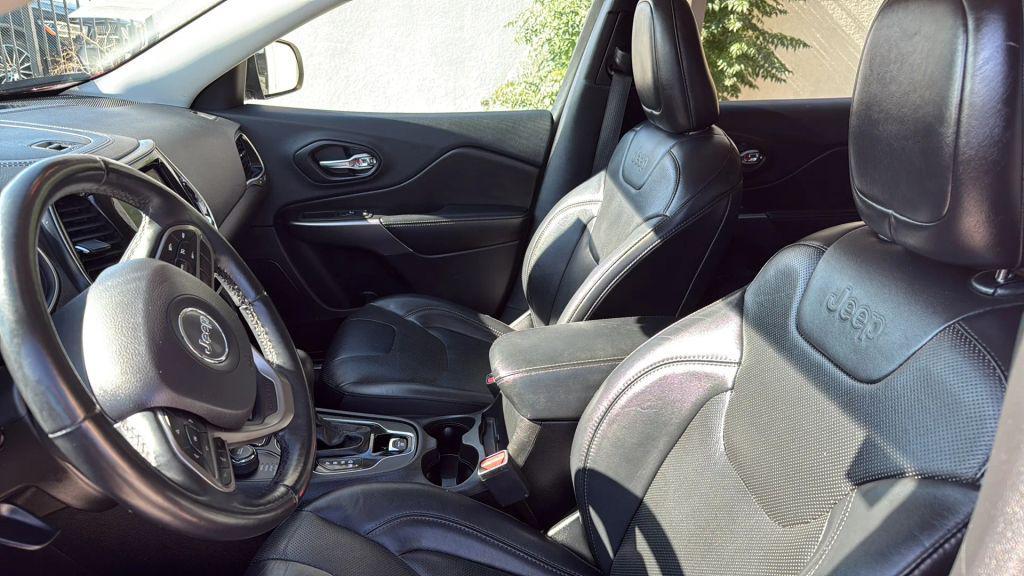 used 2019 Jeep Cherokee car, priced at $16,499