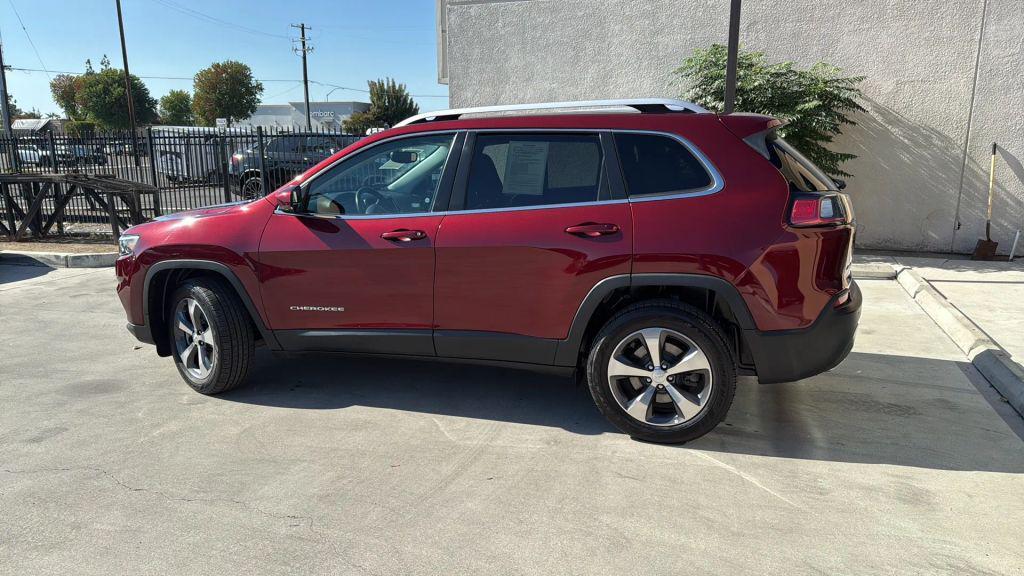 used 2019 Jeep Cherokee car, priced at $16,499