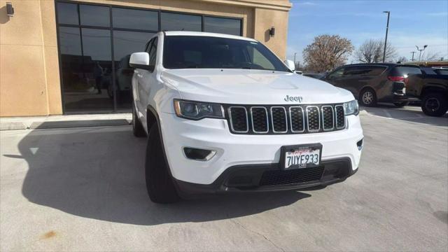 used 2017 Jeep Grand Cherokee car, priced at $12,857