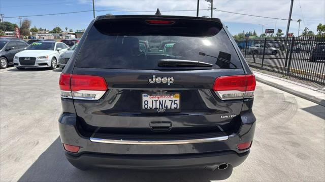 used 2015 Jeep Grand Cherokee car, priced at $11,495