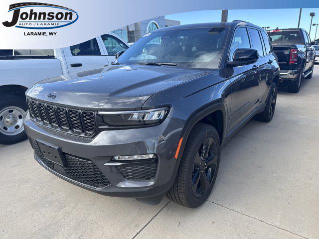 new 2025 Jeep Grand Cherokee car, priced at $47,895