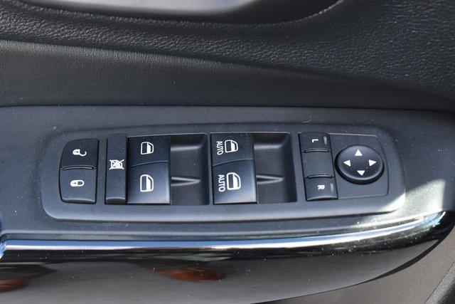 used 2021 Jeep Cherokee car, priced at $19,987