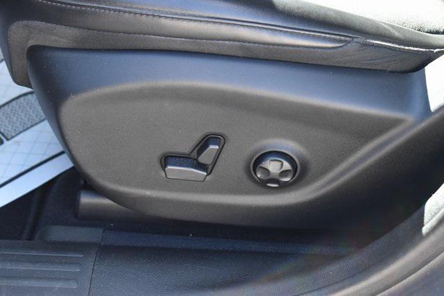 used 2021 Jeep Cherokee car, priced at $19,987