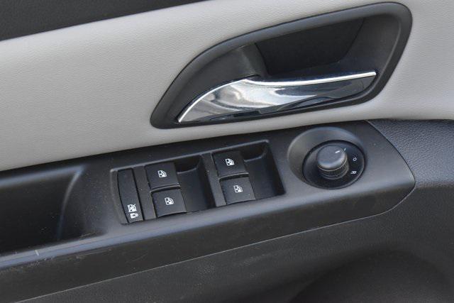 used 2013 Chevrolet Cruze car, priced at $7,987