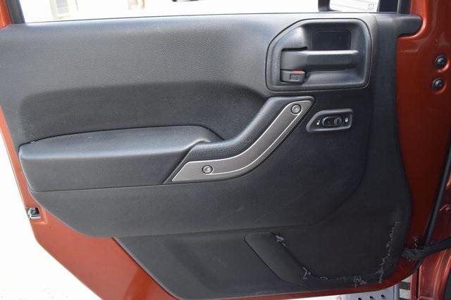 used 2014 Jeep Wrangler Unlimited car, priced at $15,987