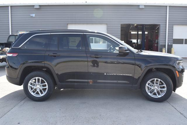new 2025 Jeep Grand Cherokee car, priced at $36,970