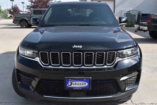 new 2025 Jeep Grand Cherokee car, priced at $36,970