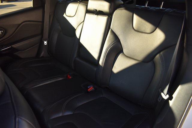 used 2023 Jeep Cherokee car, priced at $21,987