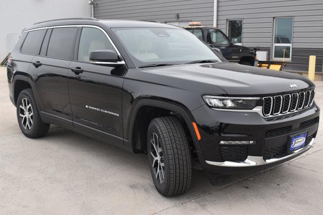 new 2025 Jeep Grand Cherokee L car, priced at $49,985