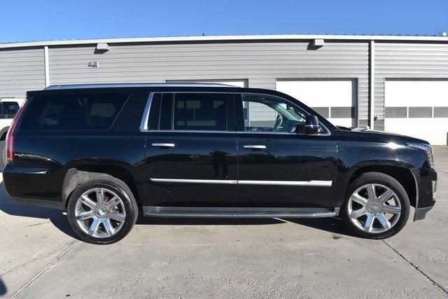 used 2017 Cadillac Escalade ESV car, priced at $27,987