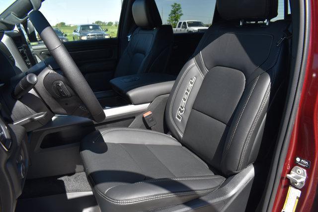 new 2025 Ram 1500 car, priced at $62,370