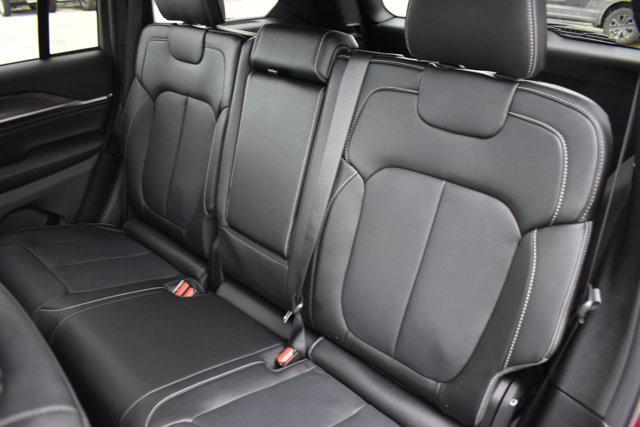 new 2025 Jeep Grand Cherokee car, priced at $56,485
