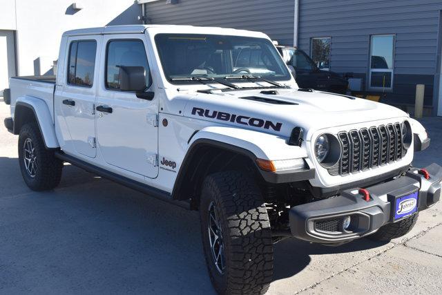 new 2025 Jeep Gladiator car, priced at $49,985