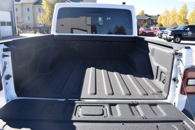 new 2025 Jeep Gladiator car, priced at $49,985