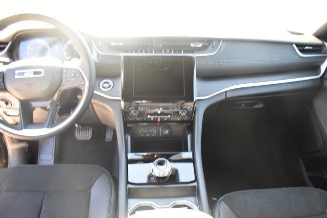 new 2025 Jeep Grand Cherokee L car, priced at $43,885