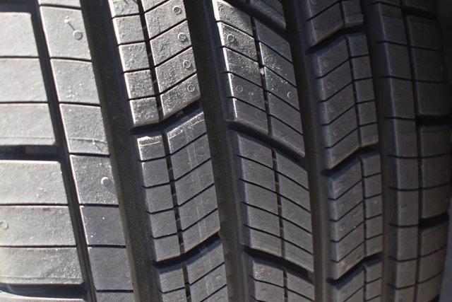 new 2025 Jeep Grand Cherokee L car, priced at $43,885