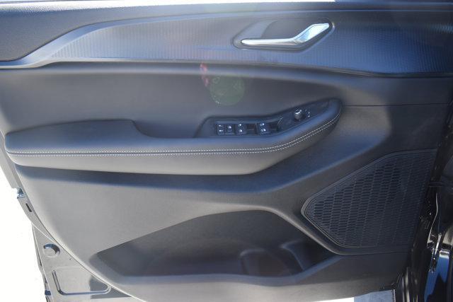 new 2025 Jeep Grand Cherokee L car, priced at $43,885