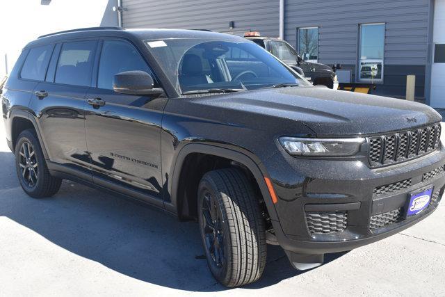 new 2025 Jeep Grand Cherokee L car, priced at $43,885