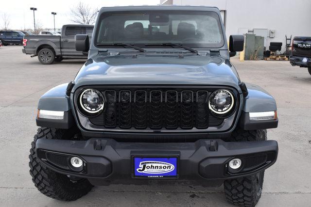 new 2025 Jeep Gladiator car, priced at $46,480