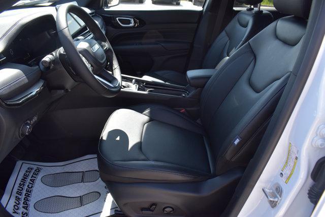 new 2025 Jeep Compass car, priced at $33,982