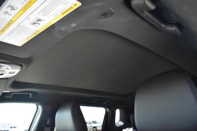 new 2025 Jeep Compass car, priced at $33,982