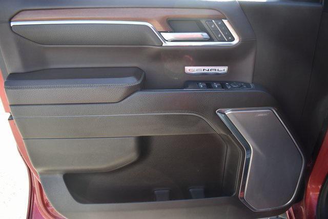 used 2023 GMC Sierra 1500 car, priced at $38,987