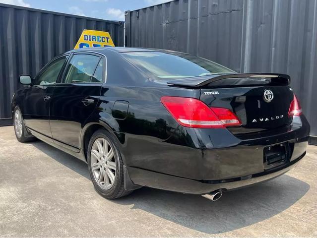 used 2005 Toyota Avalon car, priced at $4,500