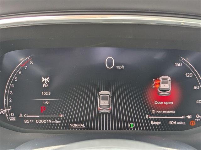 new 2025 Acura MDX car, priced at $55,350