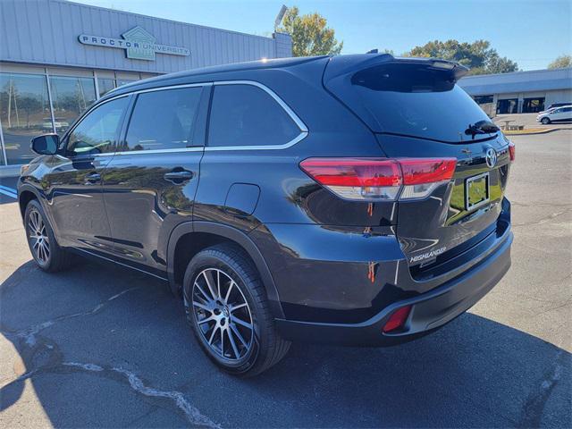 used 2018 Toyota Highlander car, priced at $19,923