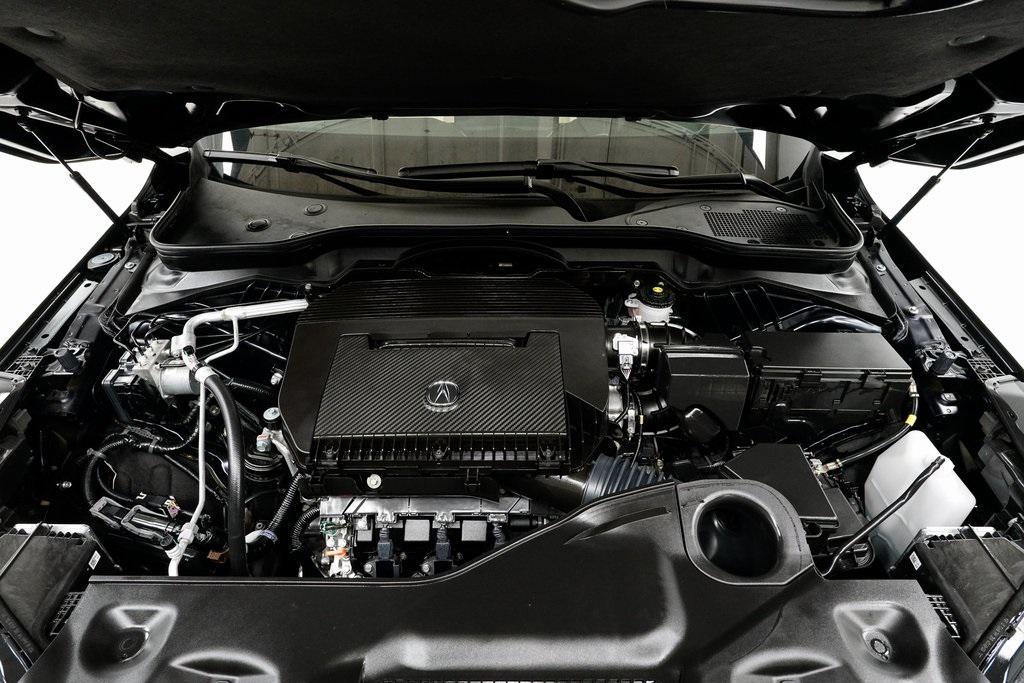 used 2025 Acura MDX car, priced at $47,995