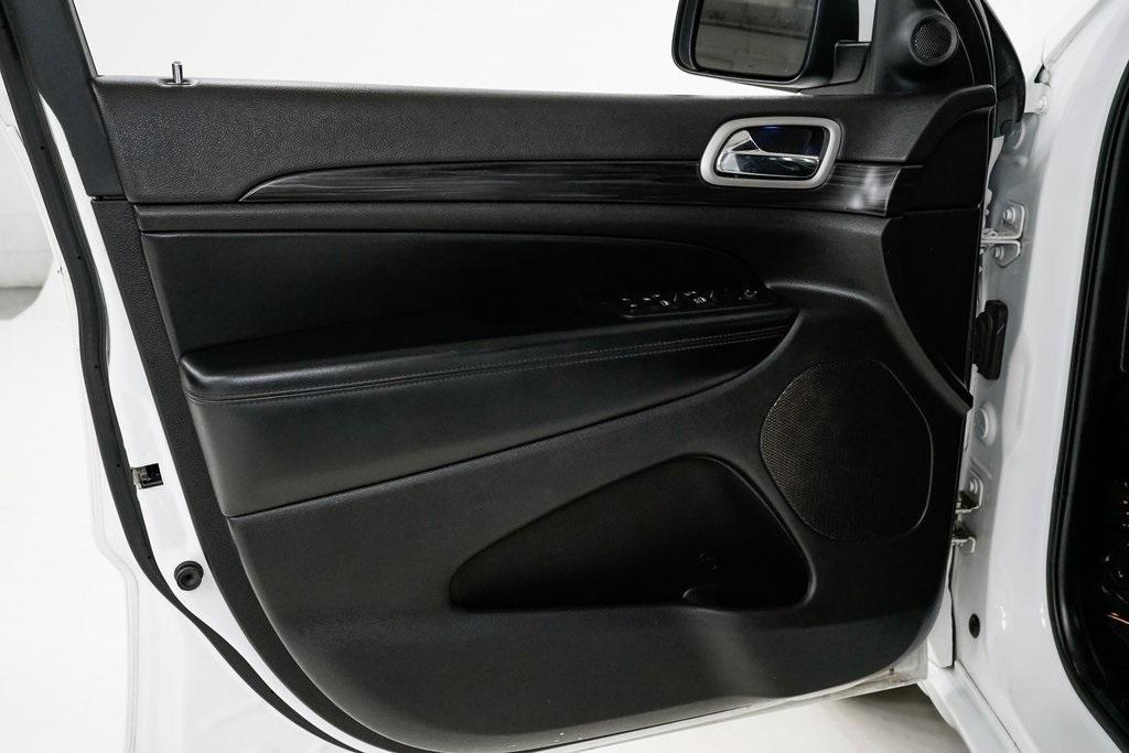 used 2021 Jeep Grand Cherokee car, priced at $21,995