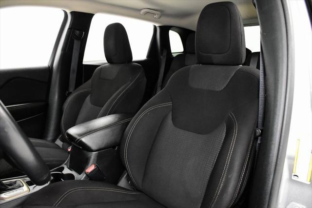used 2016 Jeep Cherokee car, priced at $12,995