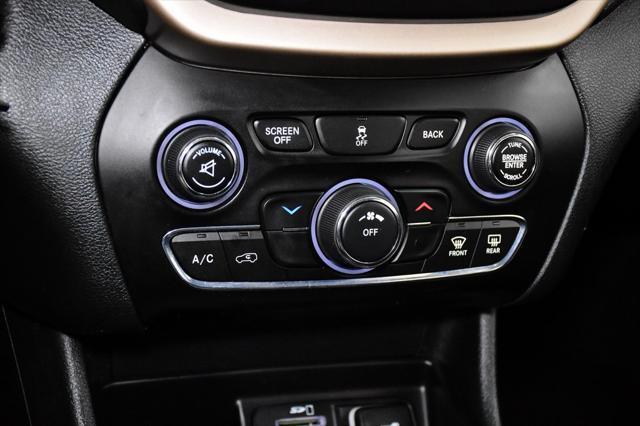 used 2016 Jeep Cherokee car, priced at $12,995