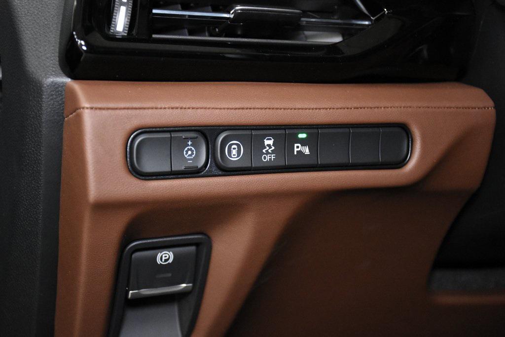 new 2026 Acura MDX car, priced at $61,350