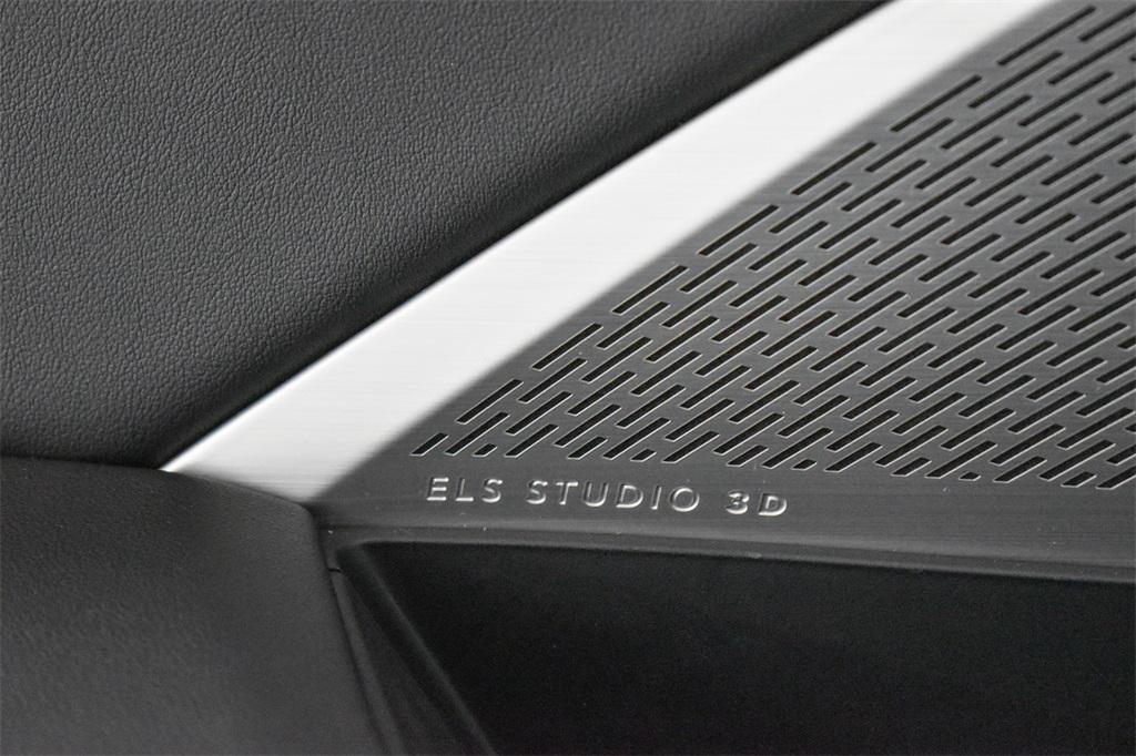 used 2024 Acura MDX car, priced at $46,995