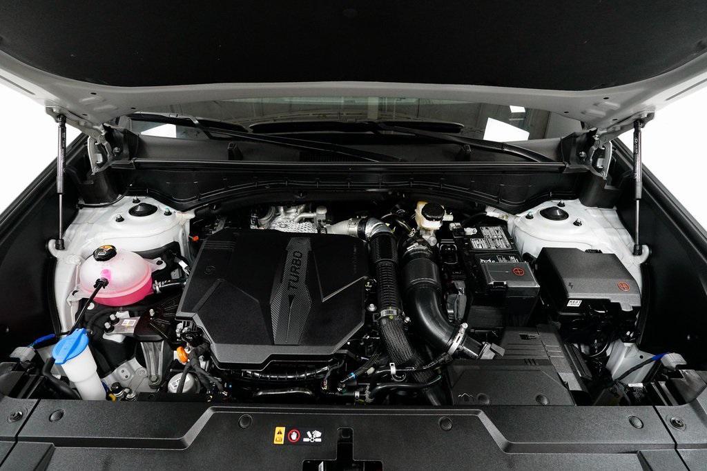 used 2025 Hyundai Santa Fe car, priced at $32,868