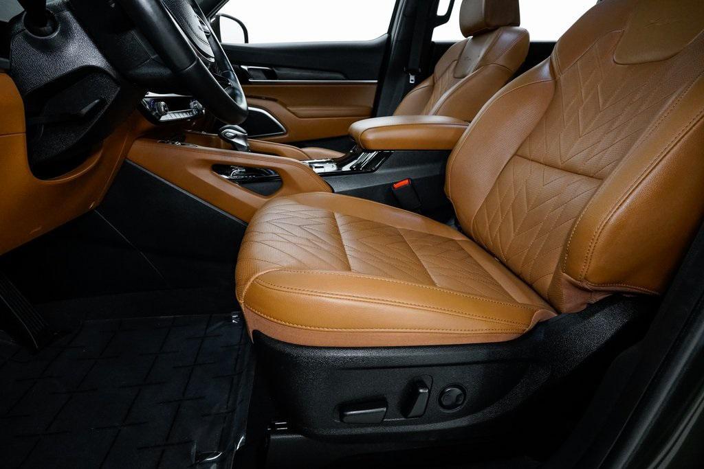 used 2024 Kia Telluride car, priced at $40,495