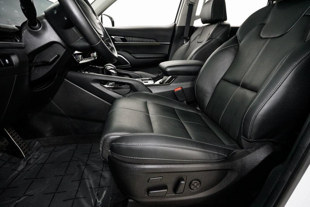 used 2024 Kia Telluride car, priced at $41,300