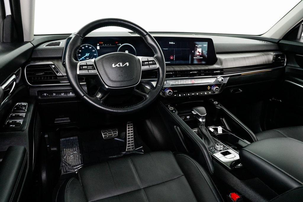 used 2024 Kia Telluride car, priced at $41,300