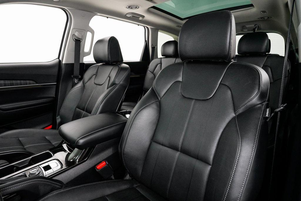 used 2024 Kia Telluride car, priced at $41,300