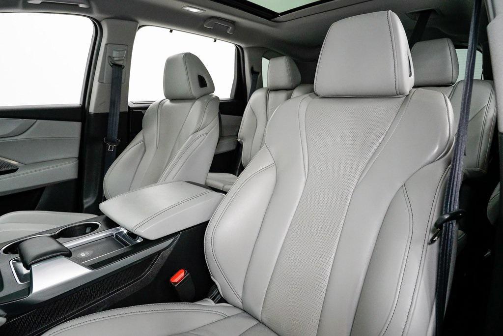 used 2023 Acura MDX car, priced at $40,995