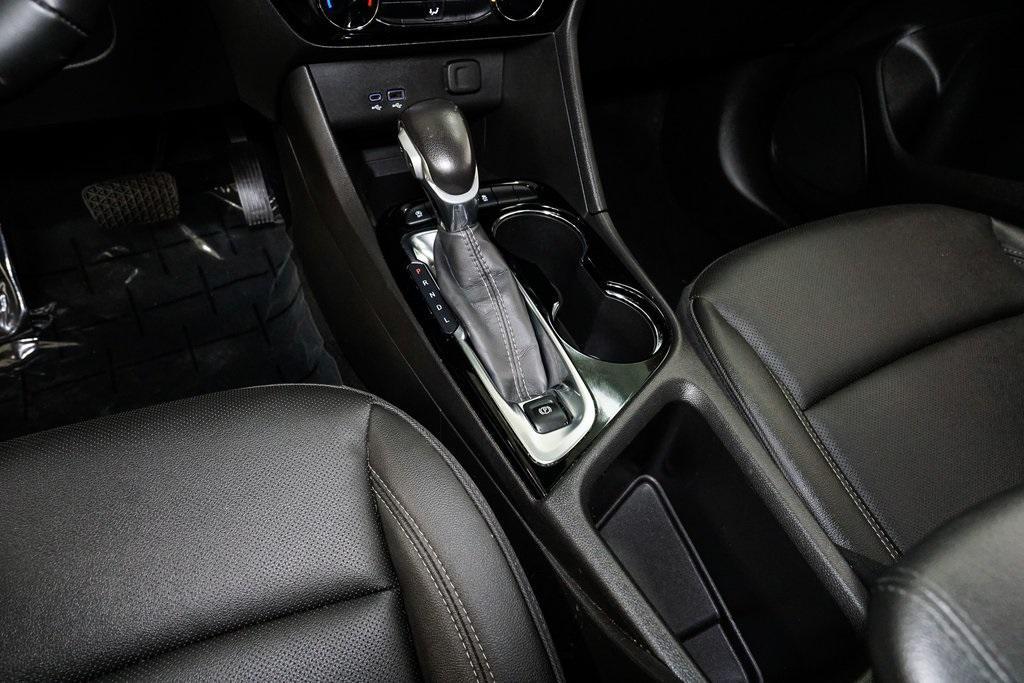 used 2024 Buick Encore GX car, priced at $20,269