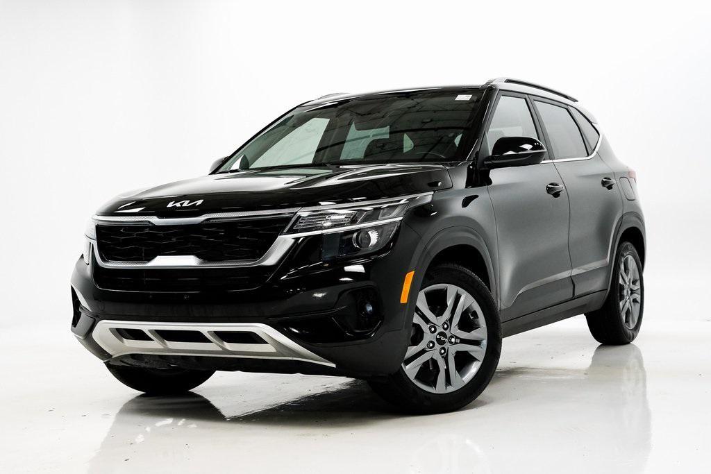 used 2023 Kia Seltos car, priced at $19,495