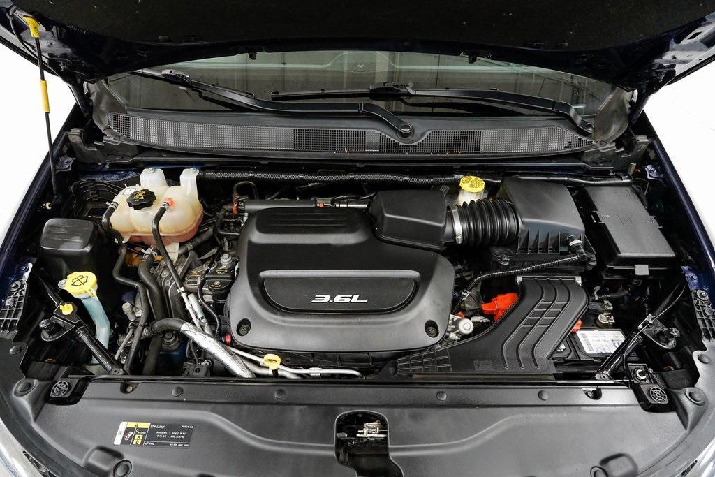 used 2019 Chrysler Pacifica car, priced at $17,500