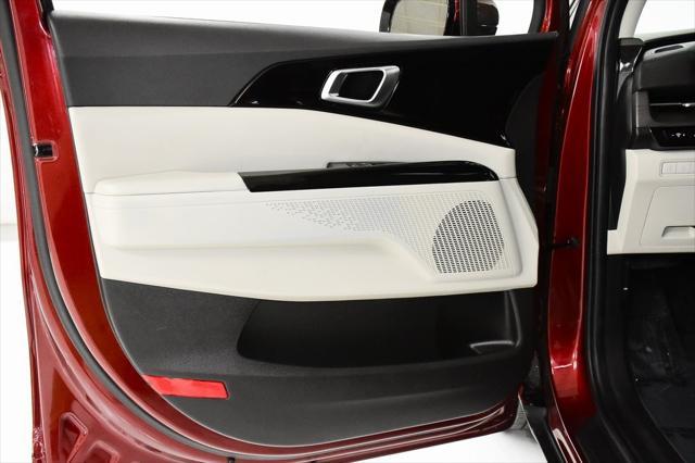 used 2024 Kia Carnival car, priced at $36,700