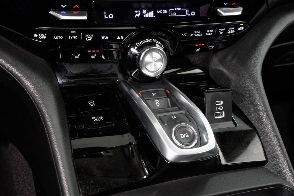 used 2025 Acura MDX car, priced at $45,000