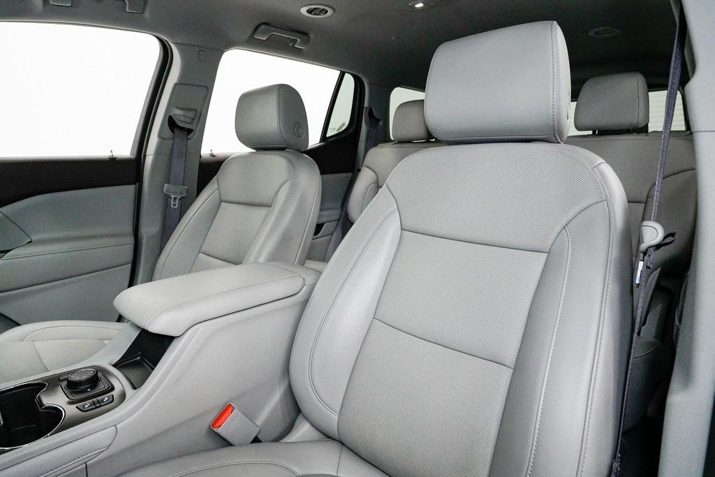 used 2023 GMC Acadia car, priced at $25,500