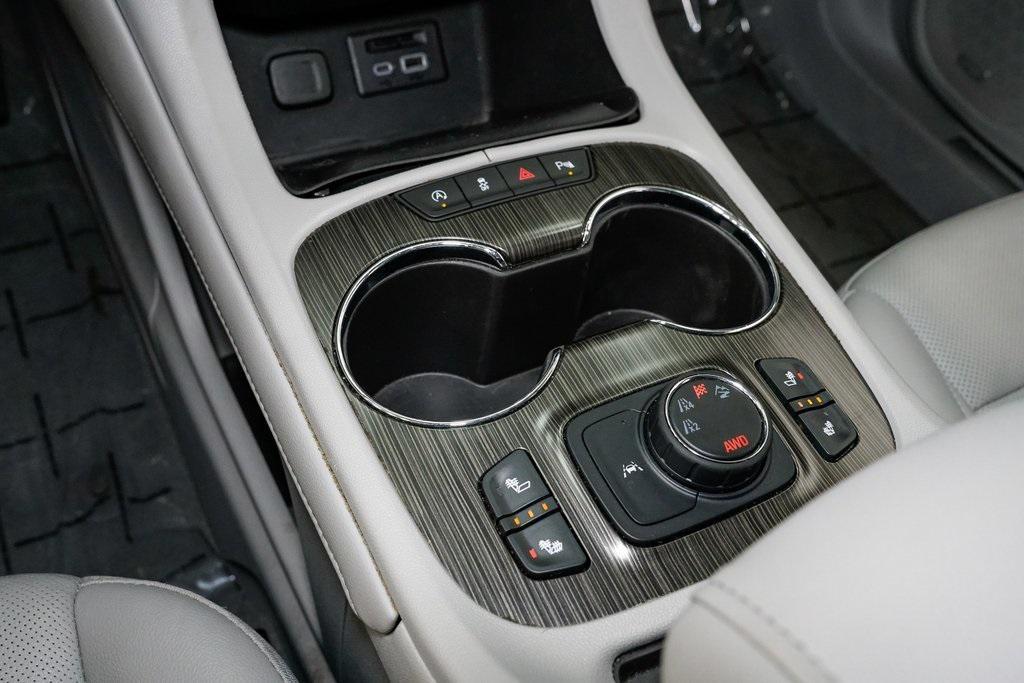 used 2023 GMC Acadia car, priced at $25,500