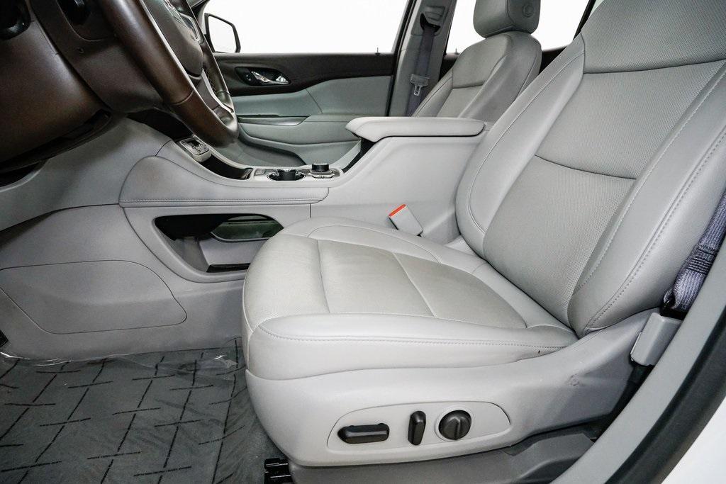 used 2023 GMC Acadia car, priced at $25,500